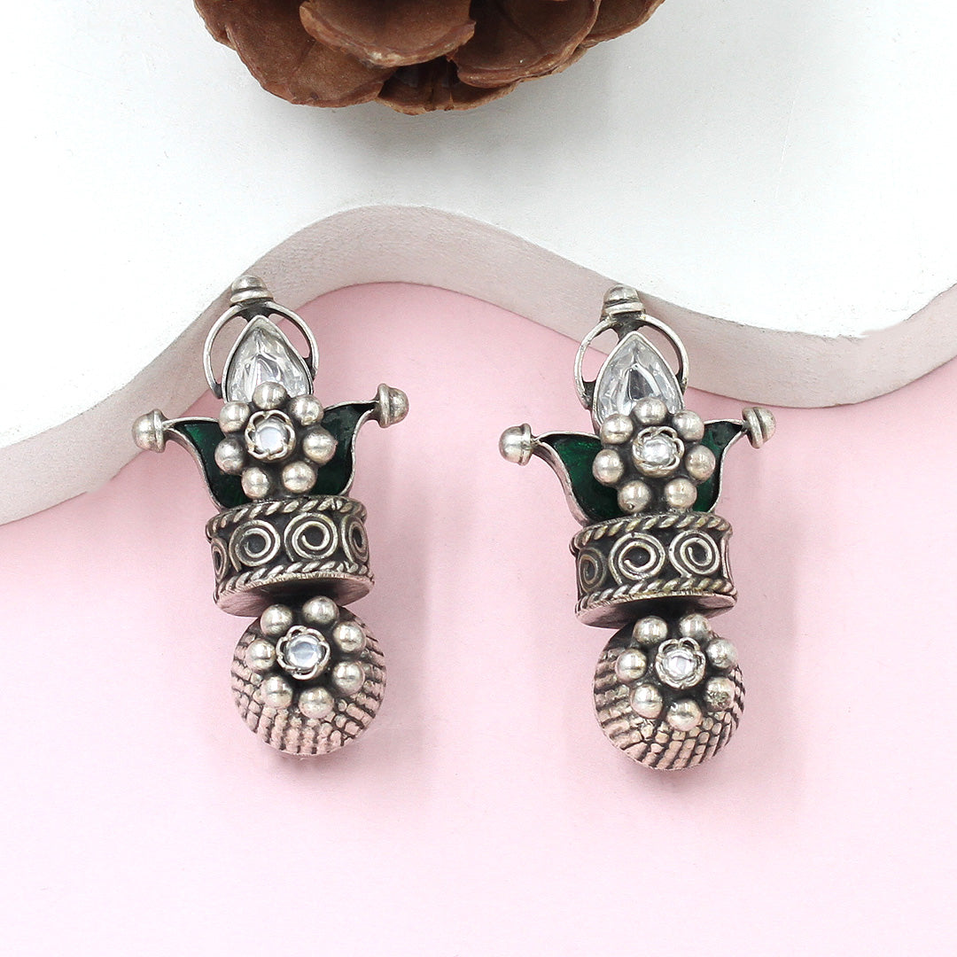 Artisanal Elegance: Sangeeta Boochra Silver Handcrafted Earrings